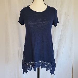 Maurices Navy blue burnout crochet lace handkerchief sides and bottom t-shirt S
